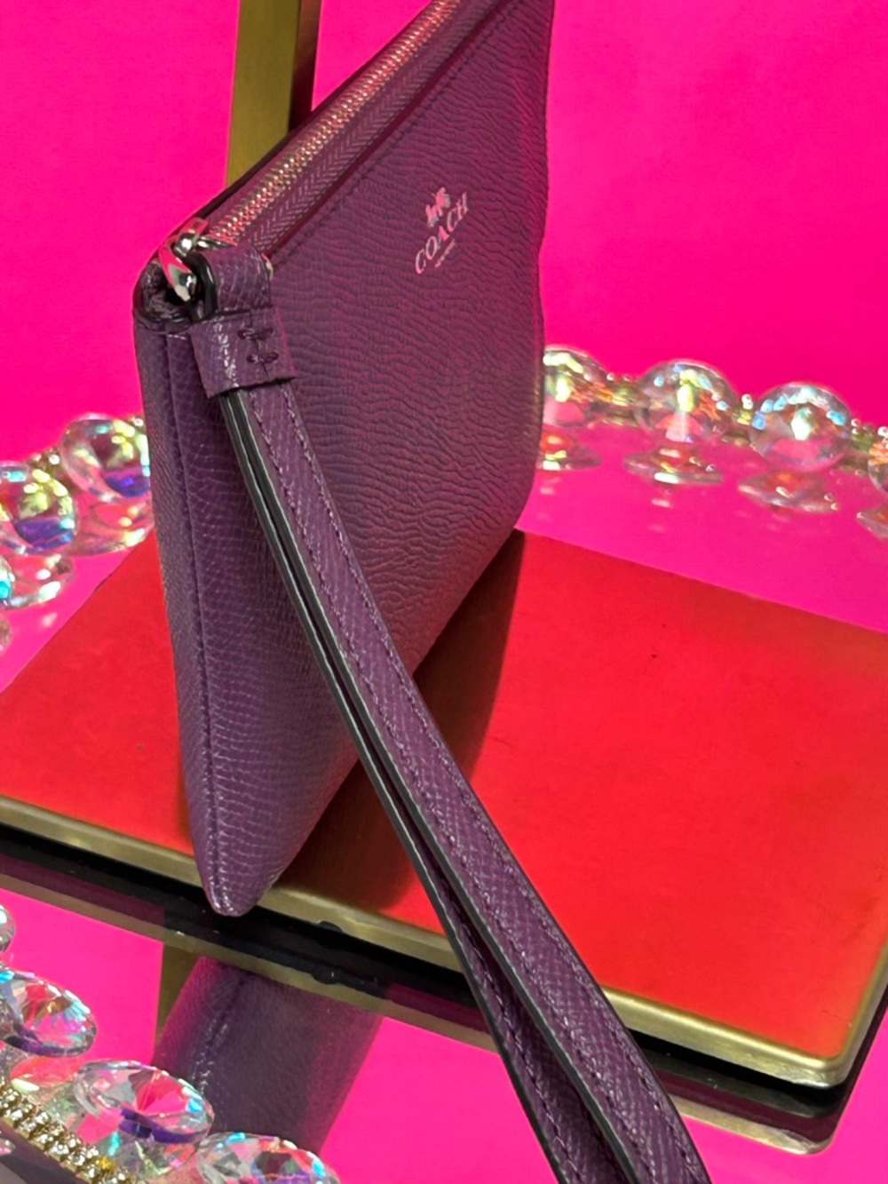 Coach Plum Textured Leather Wristlet Approx. 6 x 4 - Picture 6 of 12